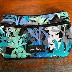 Vera Bradley Pouch